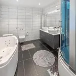 3 Bedroom Awesome In Vinje Amot (Telemark)