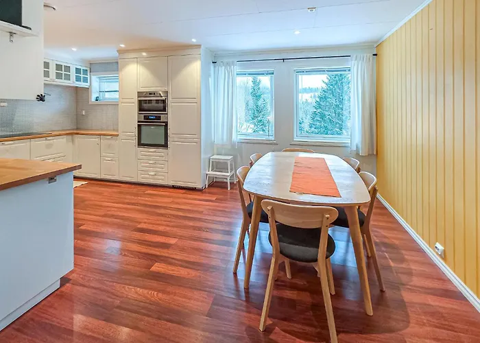 3 Bedroom Awesome In Vinje Amot (Telemark)